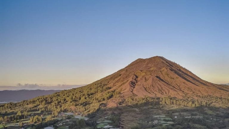 Death Record and History of Mount Batur