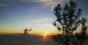 Mount Abang Sunrise Trekking Tour